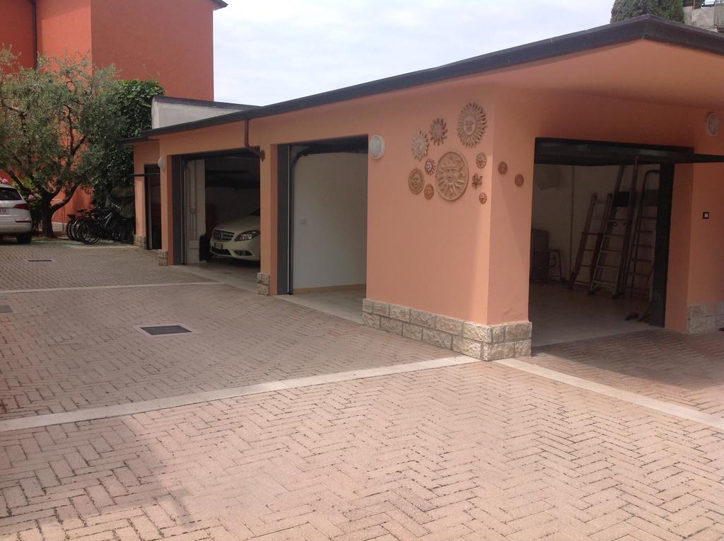 B&B Villa Dall'Agnola Garda  Exterior photo