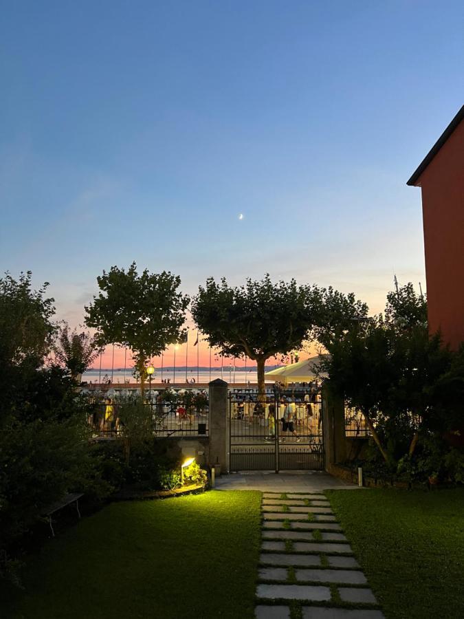 B&B Villa Dall'Agnola Garda  Exterior photo